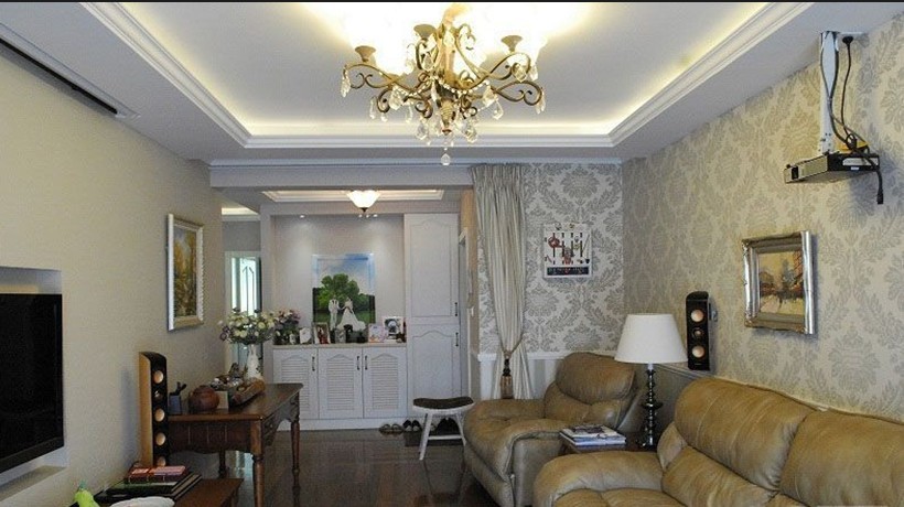 恩爱夫妻共同打造成熟浪漫三居室