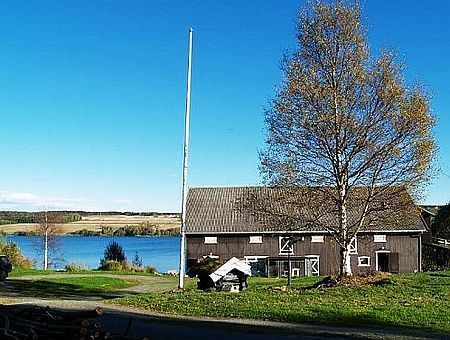 位于挪威郊区的乡村小屋