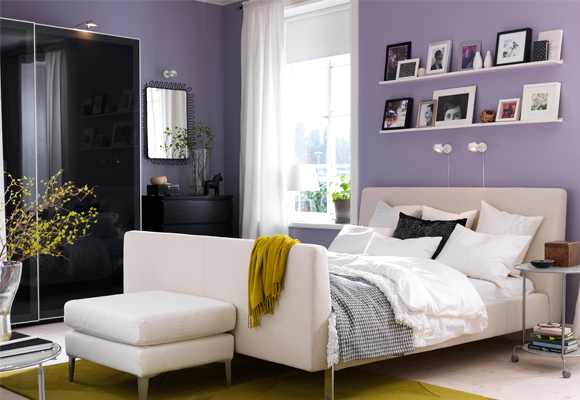 如何利用整体的背景墙做家居收纳