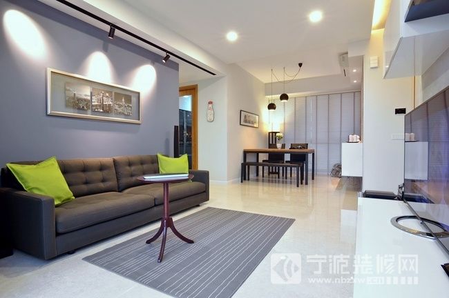 坐拥高层美景的72平米简约公寓