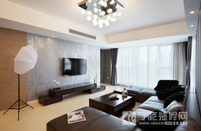 140平稳重大气简约风三室两厅