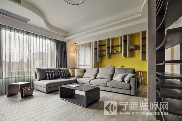 126平米开放格局下的趣味公寓