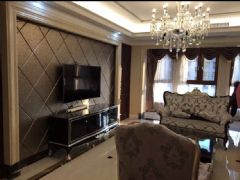 宁波恒景装饰凯旋门灯光效果初现