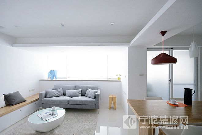 112平米全面采光简约公寓房