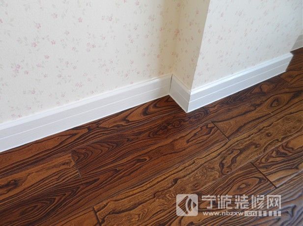 踢脚线施工应注意事项与相关知识