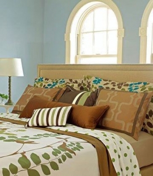 5款单色墙面装修出彩卧室