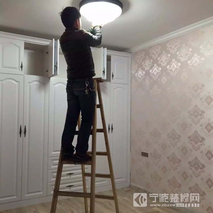 宁波装修网小编教您家居灯具安装技巧知识