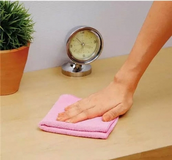 家庭主妇教您家具清除的几个小窍门