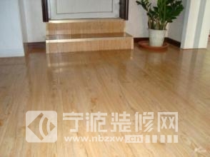 求问：强化地板泡水怎么办？