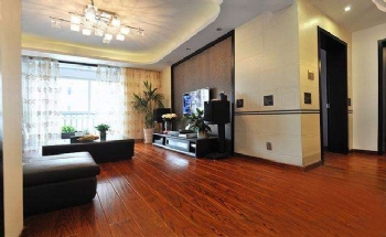 家居知识之客厅装地砖和木地板的比较