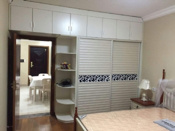 定制衣柜有哪些优缺点 定制衣柜注意事项